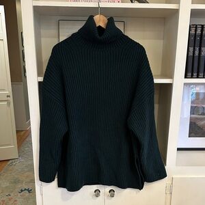 H&M Dark Green/Teal Ribbed Turtleneck Sweater